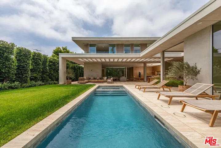 634 Moreno Avenue, Los Angeles, California 90049