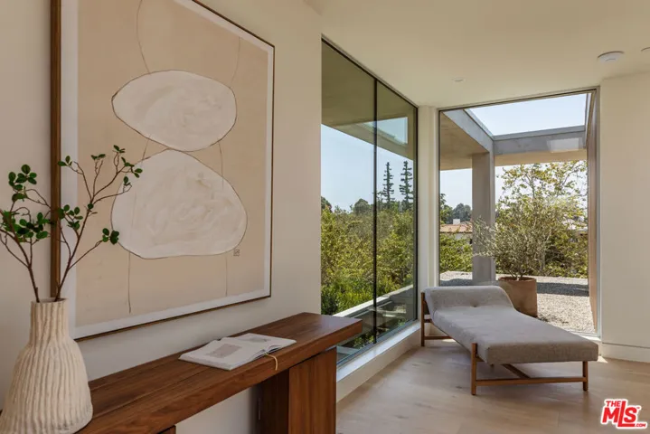 634 Moreno Avenue, Los Angeles, California 90049