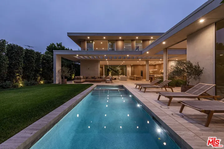 634 Moreno Avenue, Los Angeles, California 90049