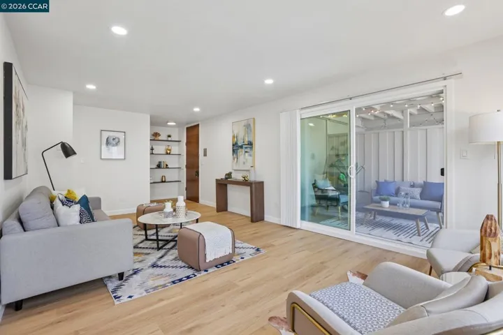 424 Staten 308, Oakland, California 94610