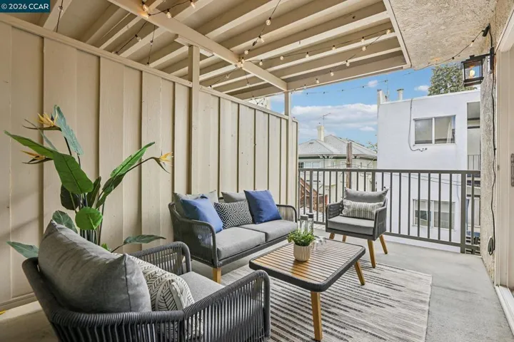 424 Staten 308, Oakland, California 94610