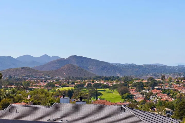 17505 Corte Lomas Verdes, Poway, California 92064