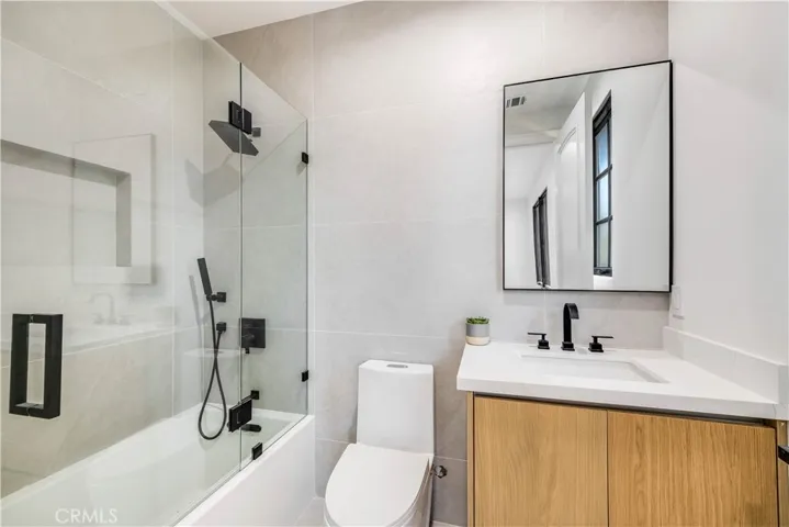 4906 Rubio Avenue, Encino, California 91436