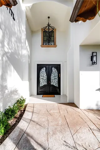 4906 Rubio Avenue, Encino, California 91436