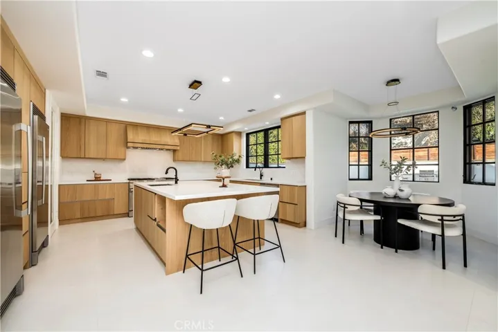 4906 Rubio Avenue, Encino, California 91436