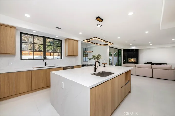 4906 Rubio Avenue, Encino, California 91436