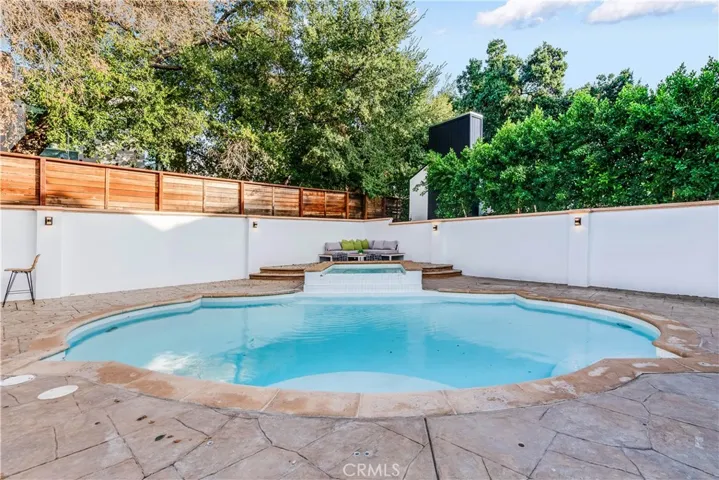 4906 Rubio Avenue, Encino, California 91436