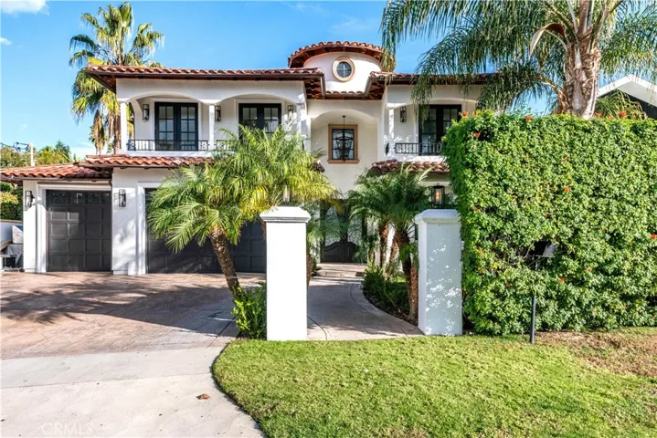 4906 Rubio Avenue, Encino, California 91436