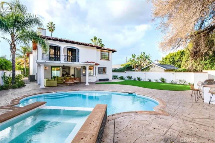 4906 Rubio Avenue, Encino, California 91436