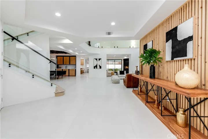 4906 Rubio Avenue, Encino, California 91436