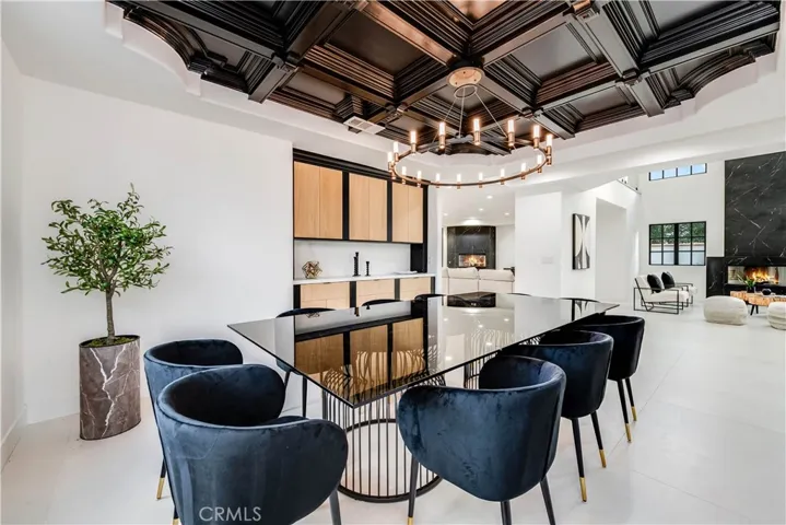 4906 Rubio Avenue, Encino, California 91436