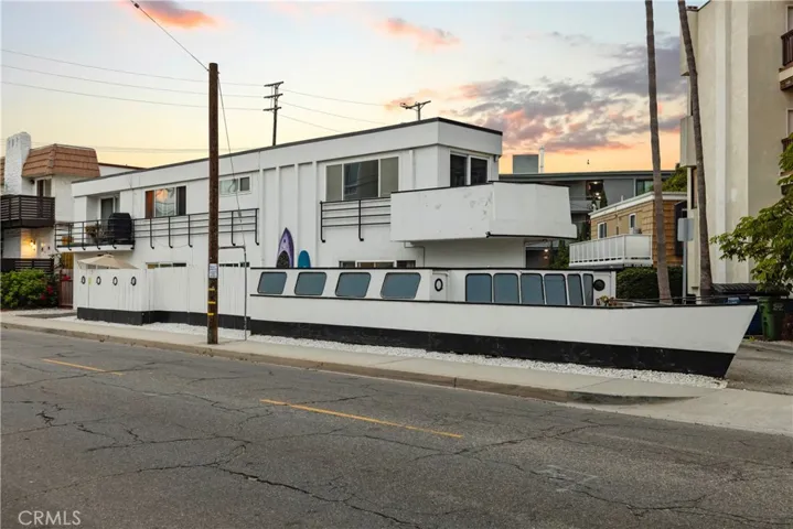 3906 Pacific Avenue, Marina Del Rey, California 90292