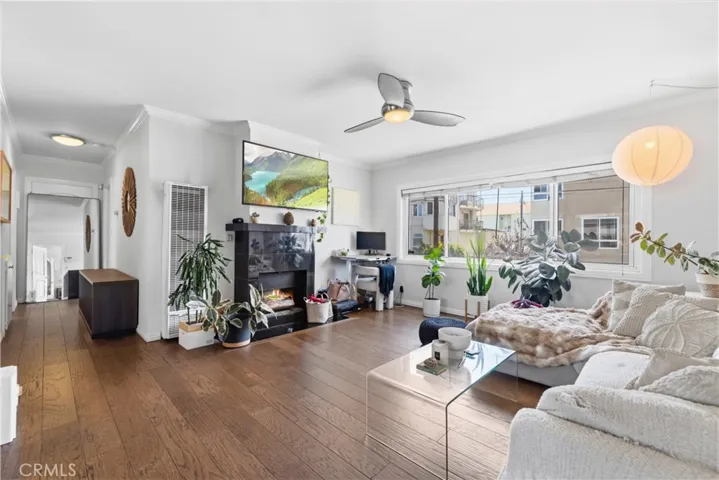 3906 Pacific Avenue, Marina Del Rey, California 90292