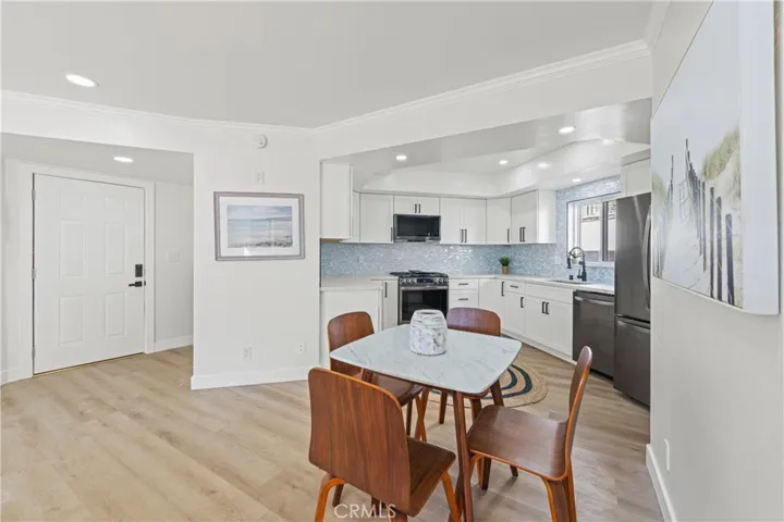 3906 Pacific Avenue, Marina Del Rey, California 90292