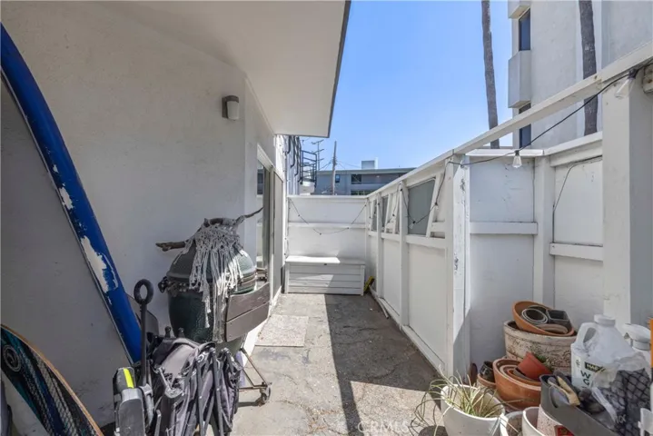 3906 Pacific Avenue, Marina Del Rey, California 90292