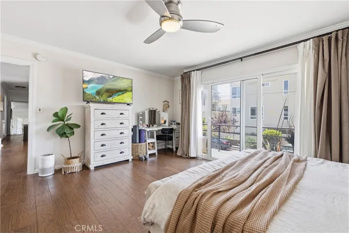 3906 Pacific Avenue, Marina Del Rey, California 90292