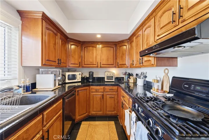 3906 Pacific Avenue, Marina Del Rey, California 90292