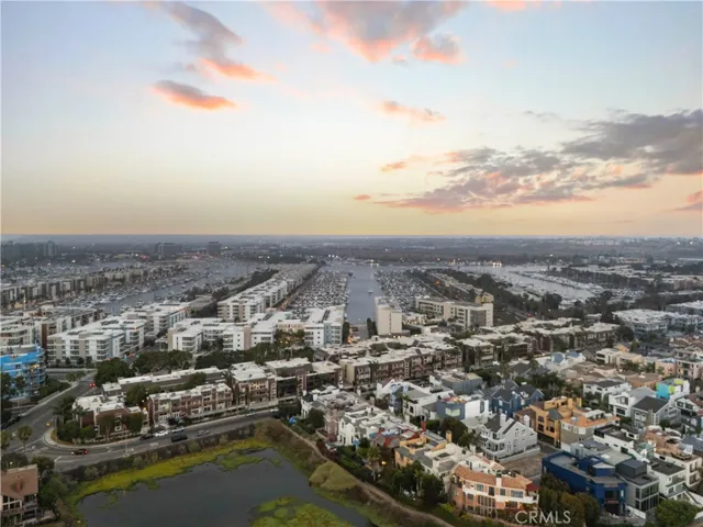 3906 Pacific Avenue, Marina Del Rey, California 90292