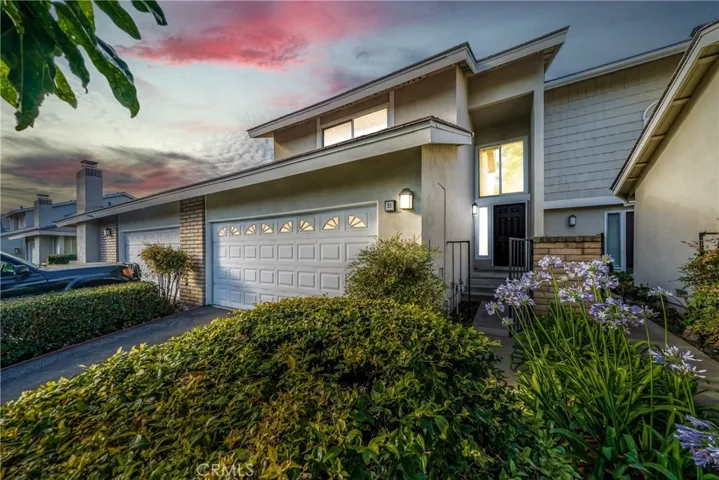 51 Ashbrook 67, Irvine, California 92604
