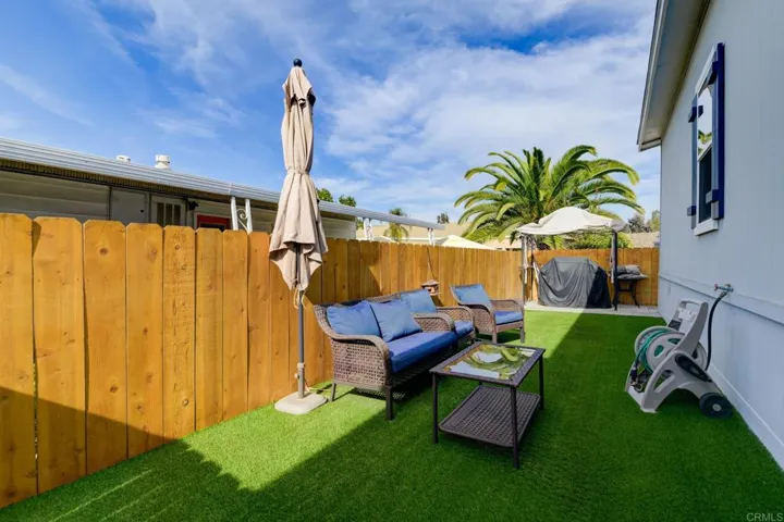 718 Sycamore Avenue, Vista, California 92083