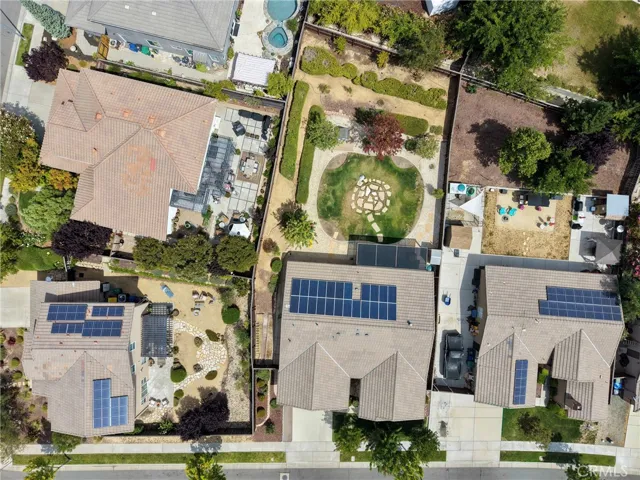 1204 Grassy Hollow, Paso Robles, California 93446