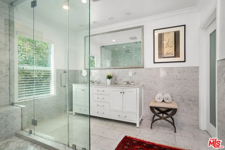 4734 Los Feliz Boulevard, Los Angeles, California 90027