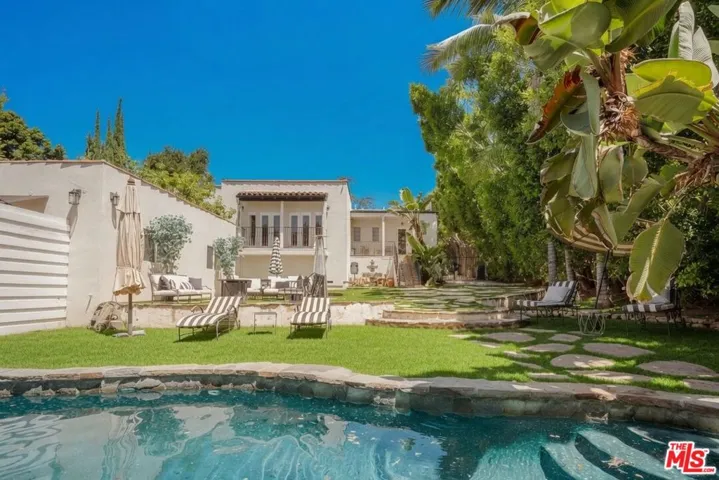 4734 Los Feliz Boulevard, Los Angeles, California 90027