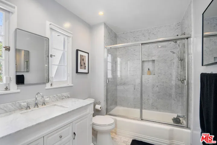 4734 Los Feliz Boulevard, Los Angeles, California 90027