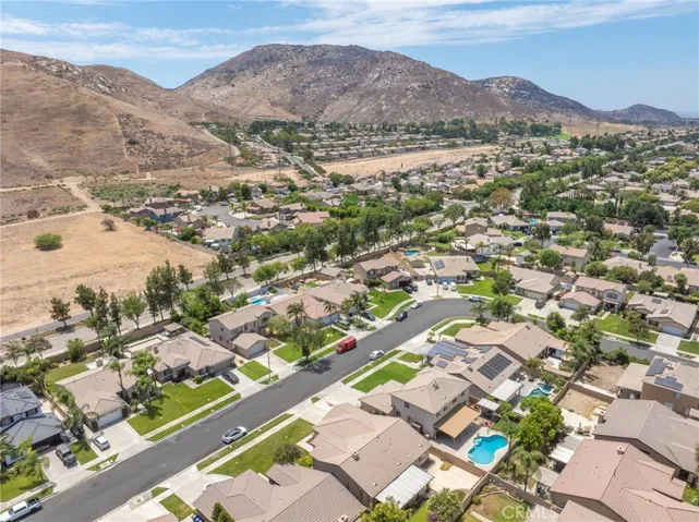 17314 Redmaple Street, Fontana, California 92337