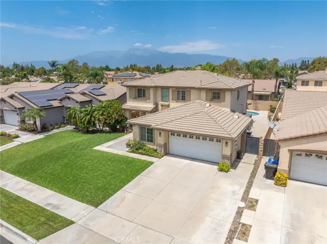 17314 Redmaple Street, Fontana, California 92337