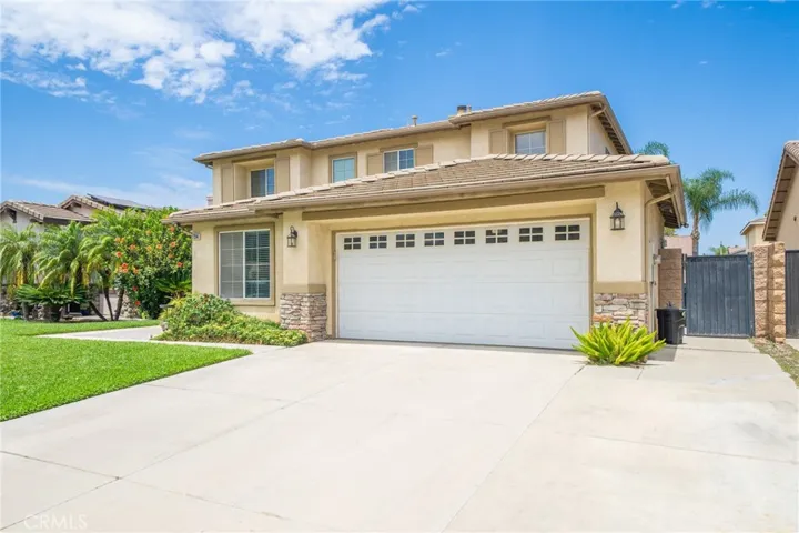 17314 Redmaple Street, Fontana, California 92337