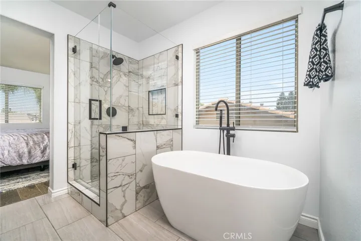 17314 Redmaple Street, Fontana, California 92337