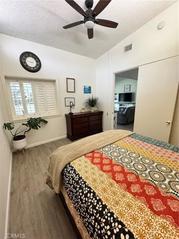 1075 Brookline Rd, Seal Beach, California 90740