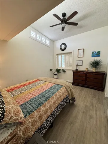 1075 Brookline Rd, Seal Beach, California 90740