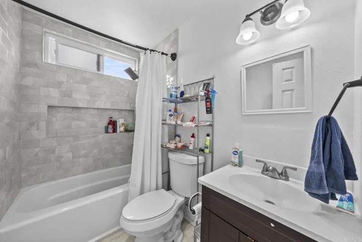 1580 Mendocino Drive 103, Chula Vista, California 91911