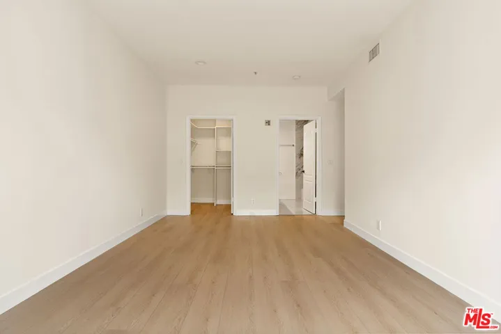 1315 S Saltair Avenue 203, Los Angeles, California 90025