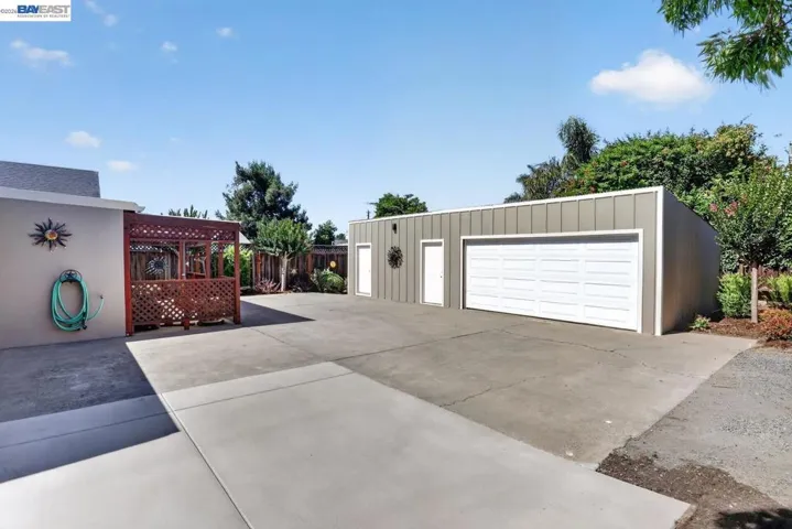 20843 Chester St, Castro Valley, California 94546