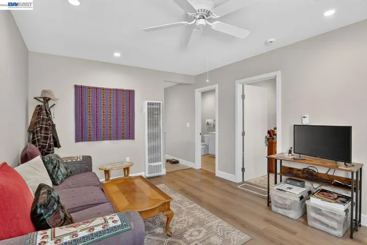 20843 Chester St, Castro Valley, California 94546