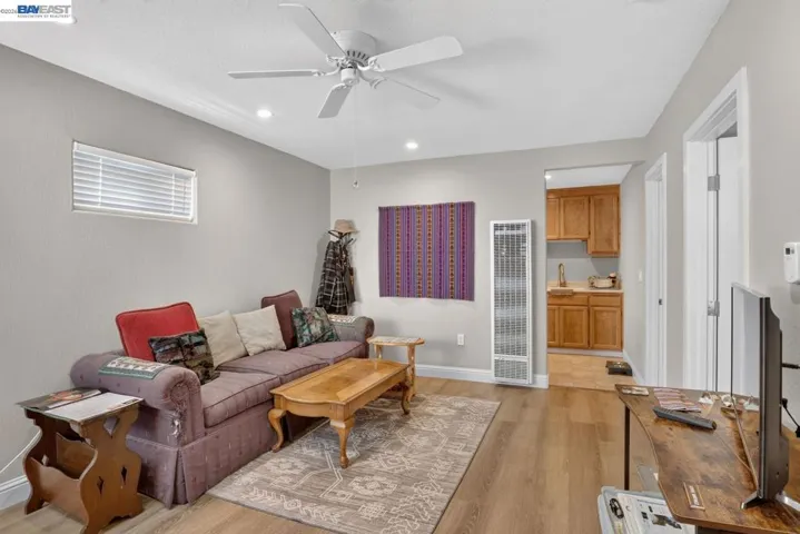 20843 Chester St, Castro Valley, California 94546