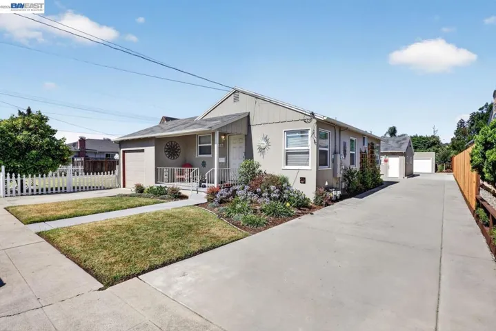 20843 Chester St, Castro Valley, California 94546