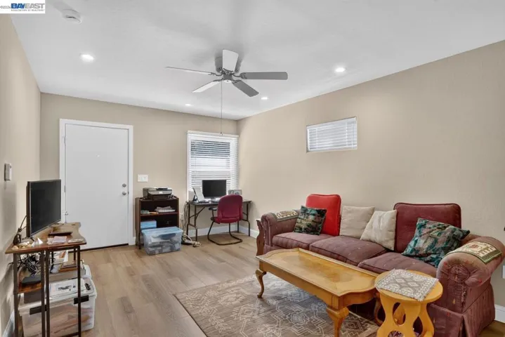 20843 Chester St, Castro Valley, California 94546