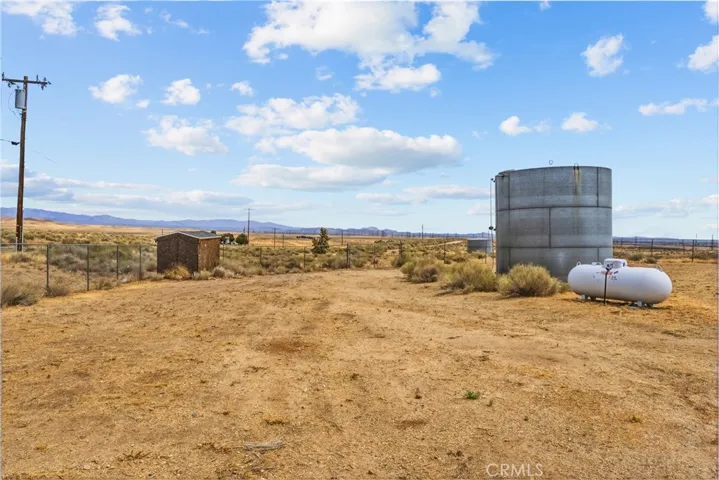 44972 135th W, Lancaster, California 93536
