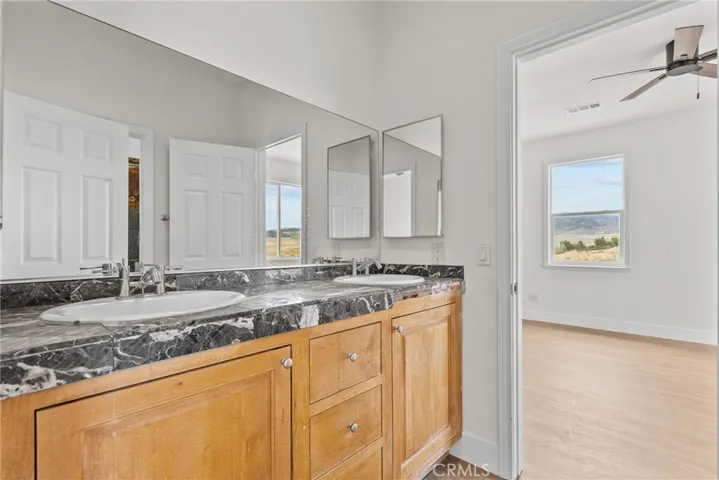 44972 135th W, Lancaster, California 93536