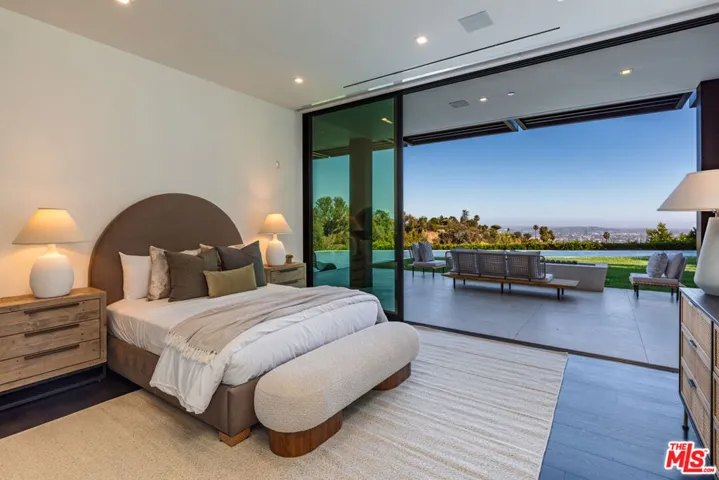 9364 Beverly Crest Drive, Los Angeles, California 90210