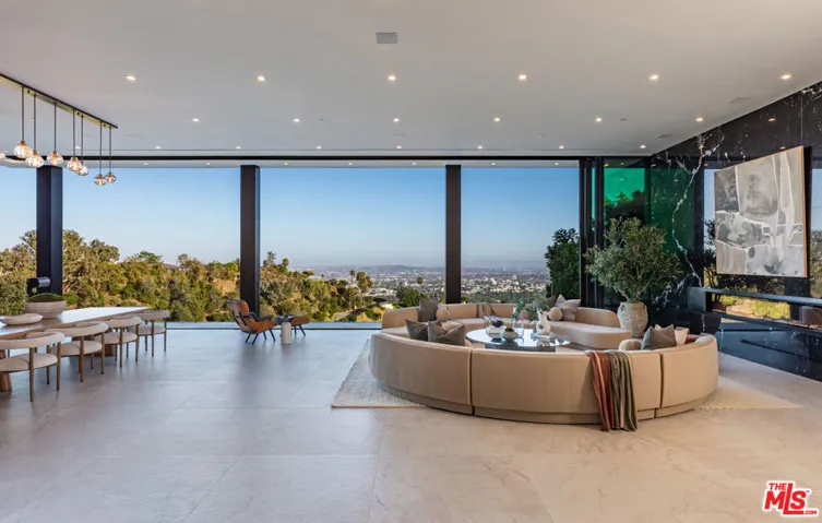 9364 Beverly Crest Drive, Los Angeles, California 90210