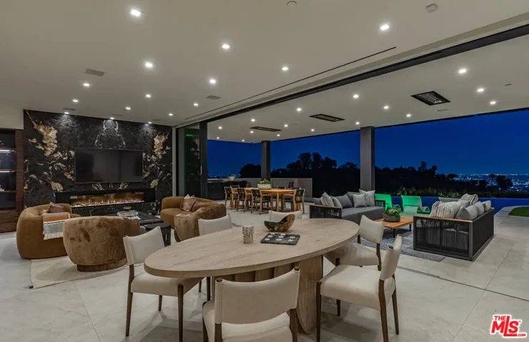 9364 Beverly Crest Drive, Los Angeles, California 90210