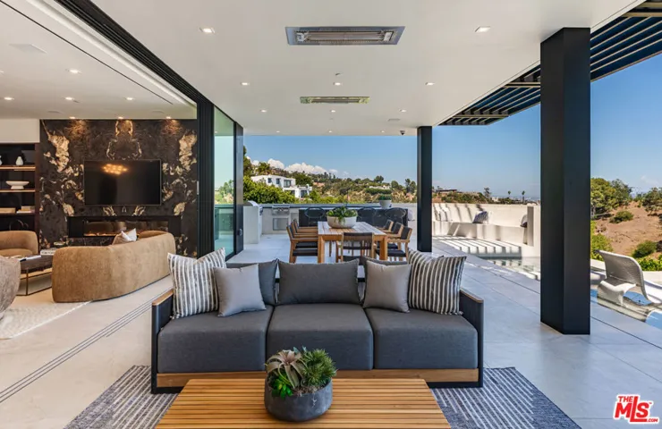 9364 Beverly Crest Drive, Los Angeles, California 90210
