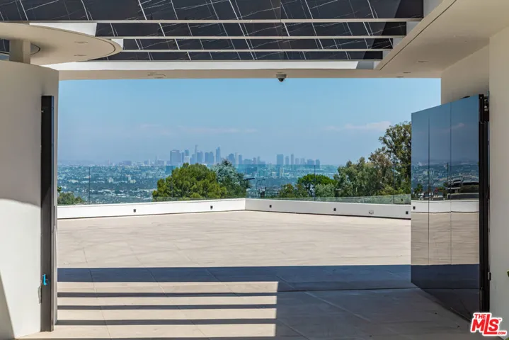 9364 Beverly Crest Drive, Los Angeles, California 90210