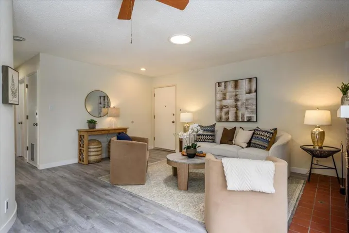 4543 Callan Boulevard, Daly City, California 94015