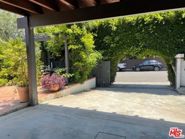 425 Sunridge Street, Playa Del Rey, California 90293